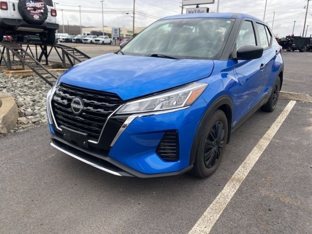 2023 Nissan Kicks S