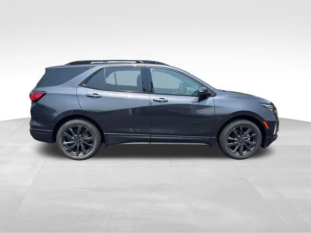 Used 2022 Iron Gray Metallic Chevrolet RS image 7