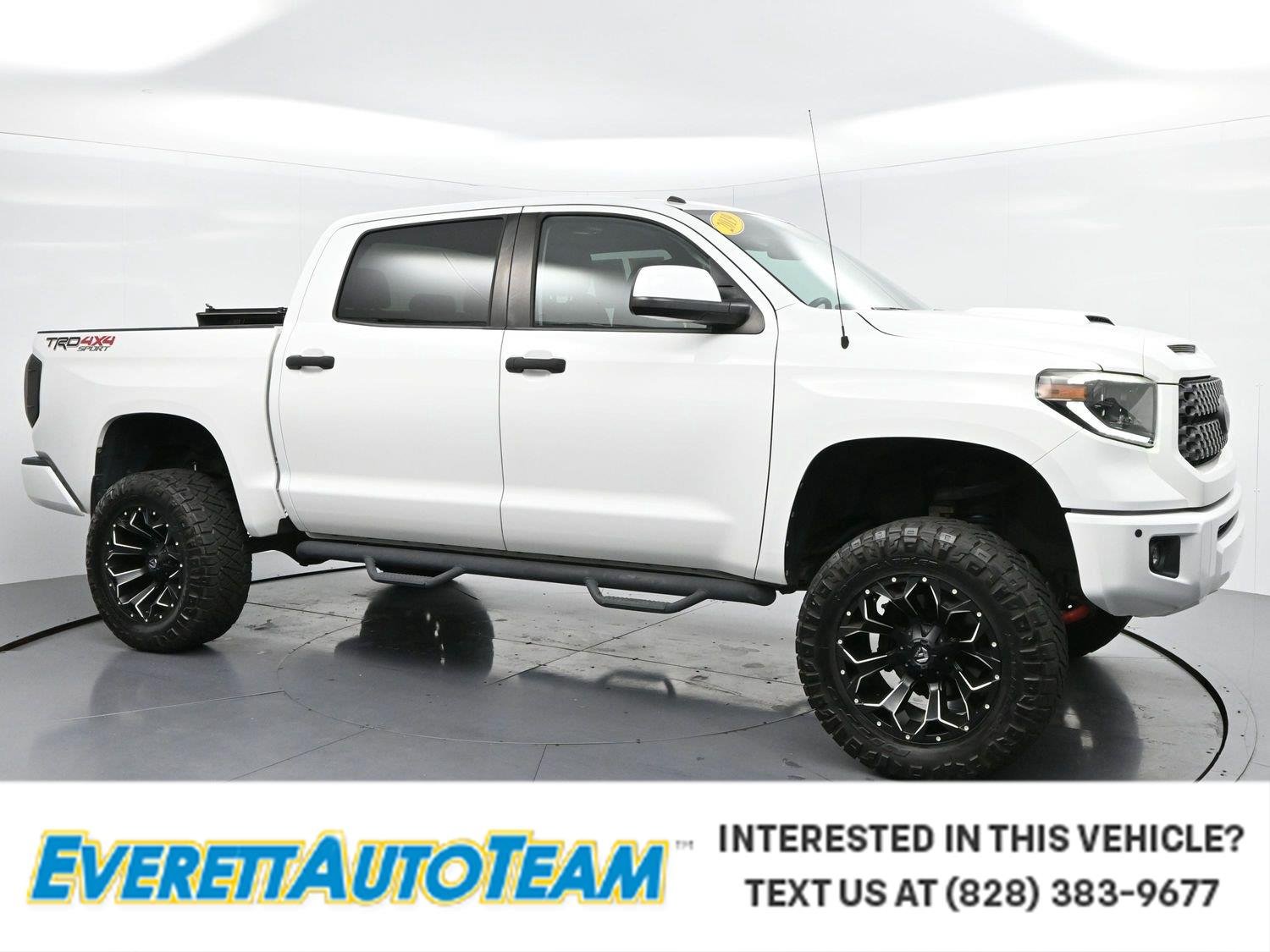 Used 2019 Super White Toyota SR5 image 1
