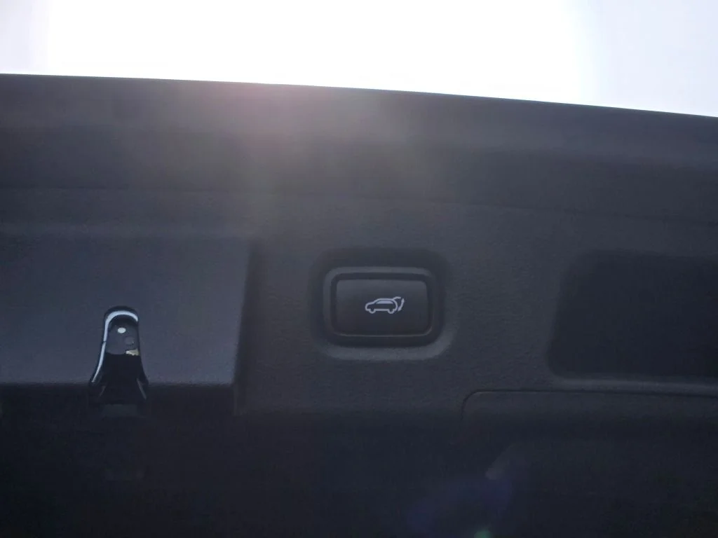 Certified Used 2023 Gray Hyundai SEL image 14