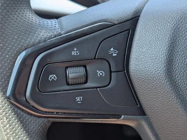 Used 2025 Gray Chevrolet LT image 21