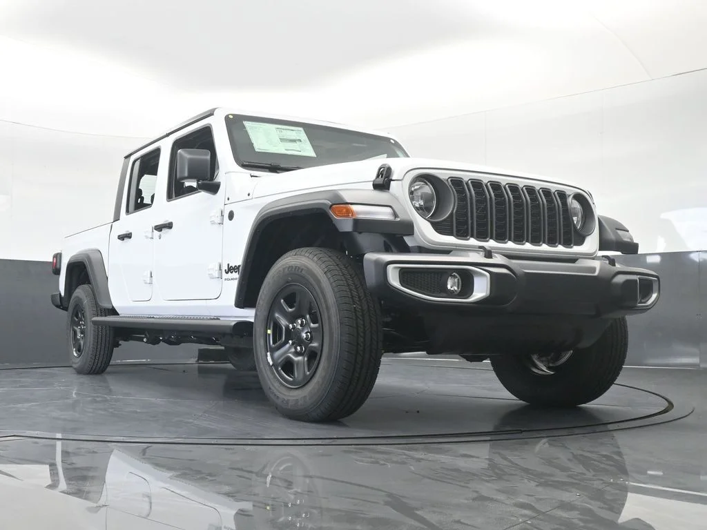 New 2026 Bright White Clear-Coat Exterior Paint Jeep Sport image 54