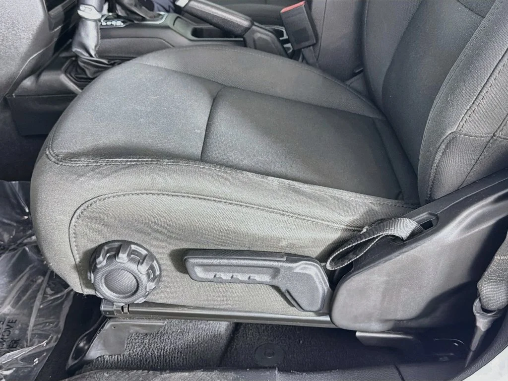 Used 2021 White Jeep Willys image 18