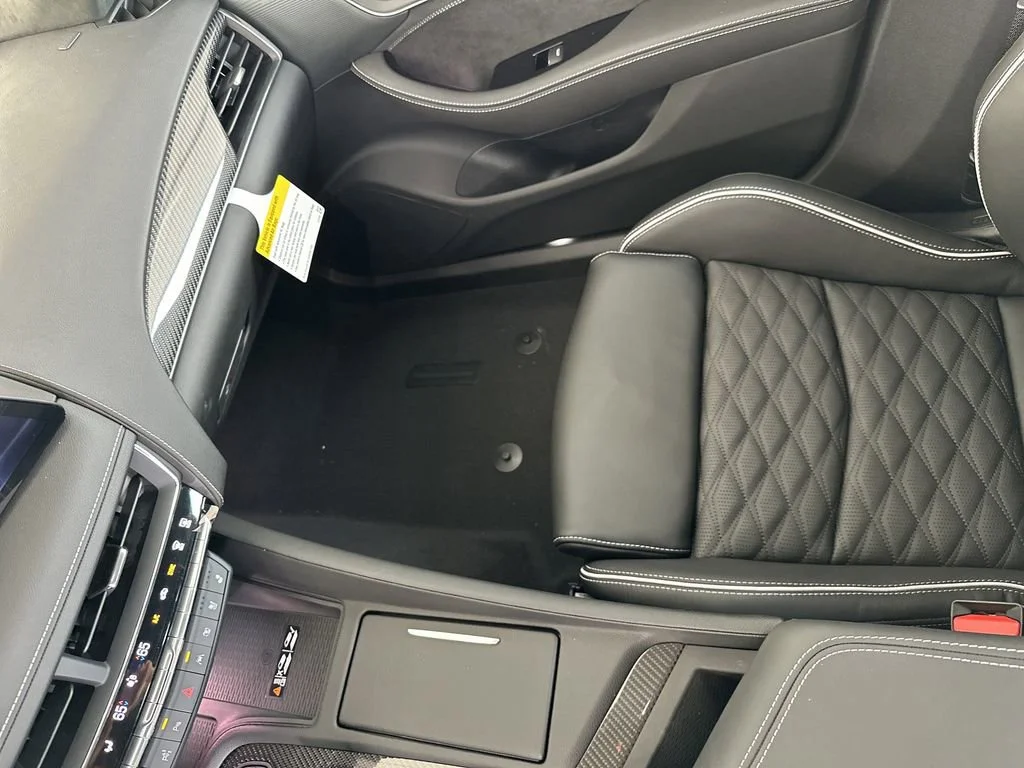 2026 Cadillac CT5 V-Series - Photo 22