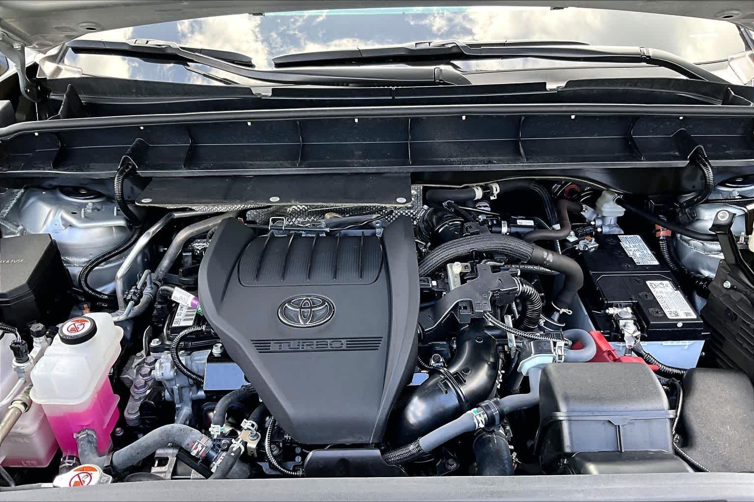 Used 2025 Celestial Silver Metallic Toyota XLE image 31