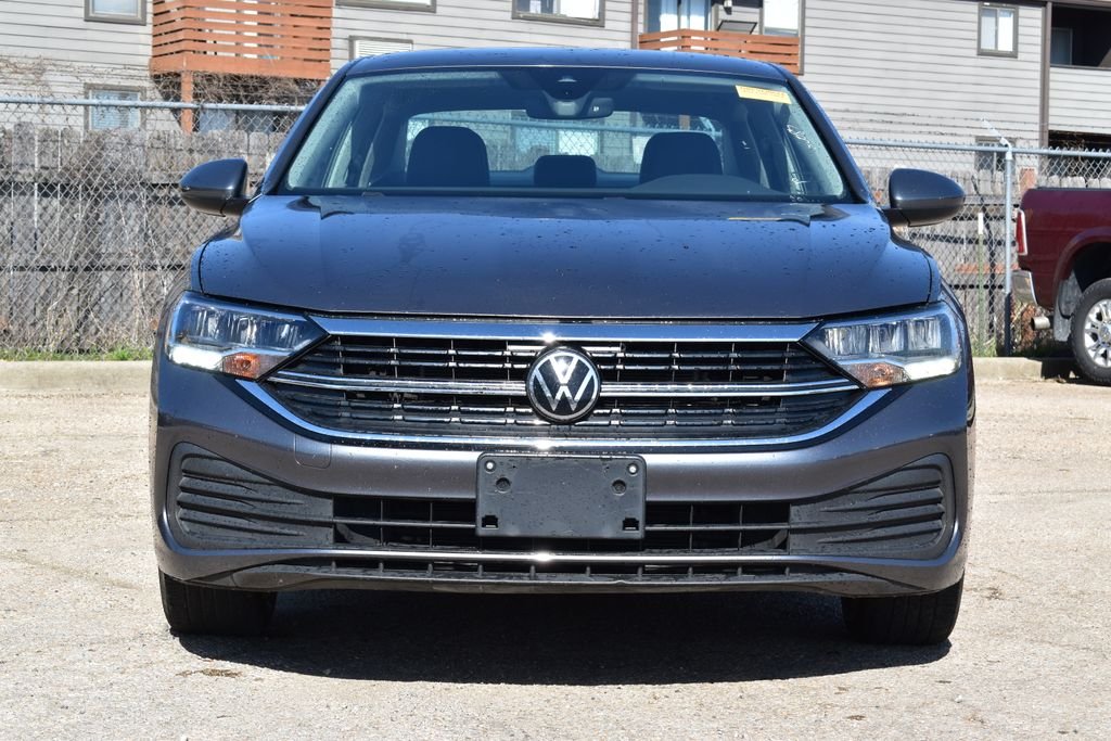 Certified 2024 Volkswagen Jetta SE with VIN 3VWEM7BU6RM047785 for sale in Kansas City