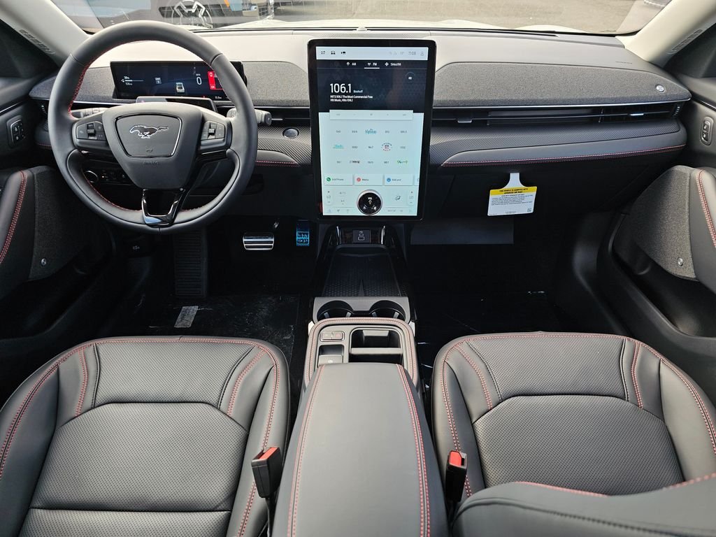 2025 Ford Mustang Mach-E Premium - Photo 17