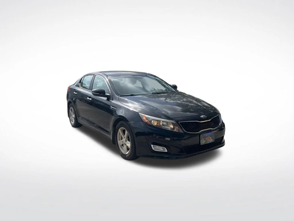 Used 2015 Kia Optima LX with VIN KNAGM4A72F5660300 for sale in Fort Pierce, FL