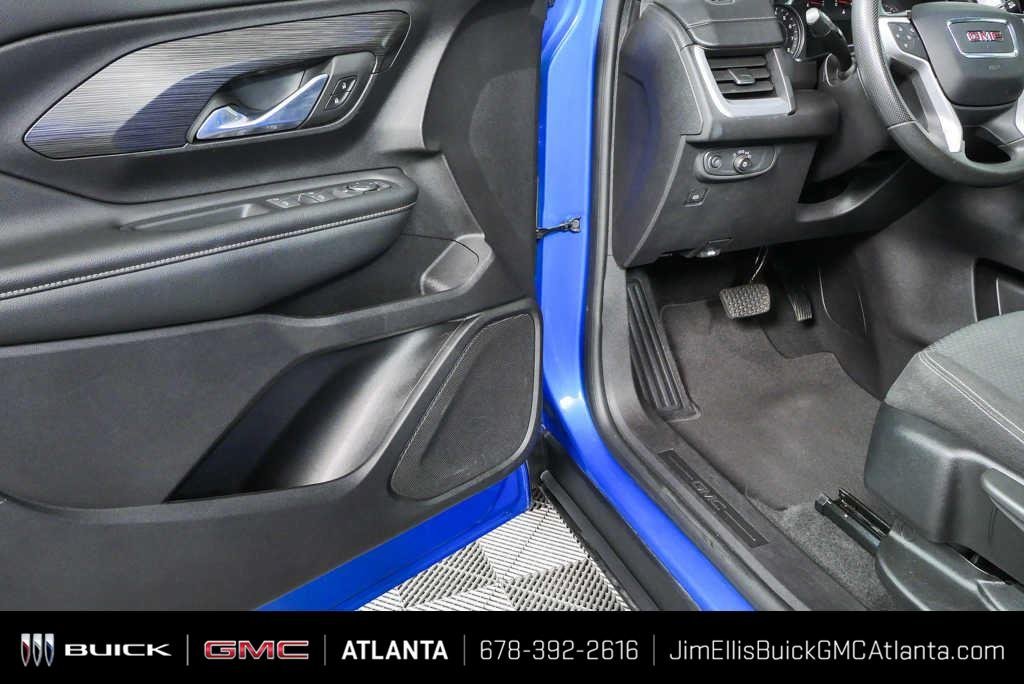 2024 GMC Terrain SLE - Photo 7