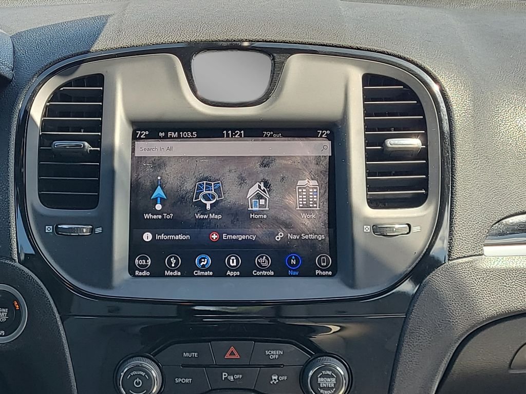 Used 2018 White Chrysler S image 18