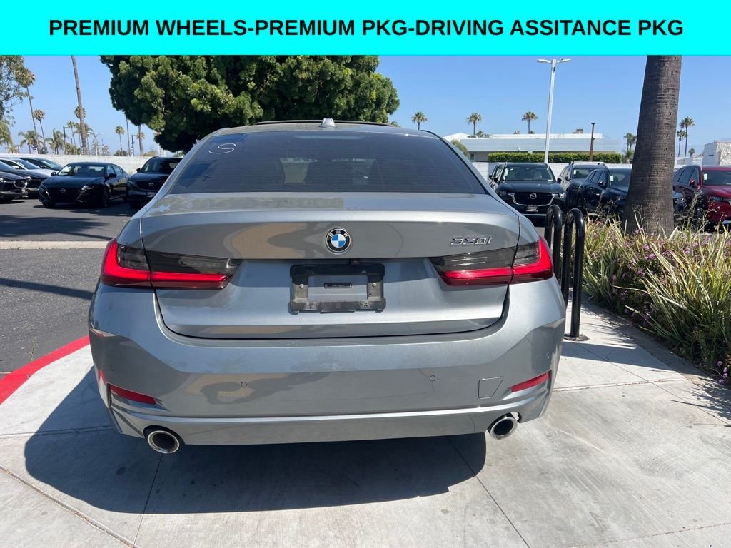 Used 2023 Gray BMW 330i image 4