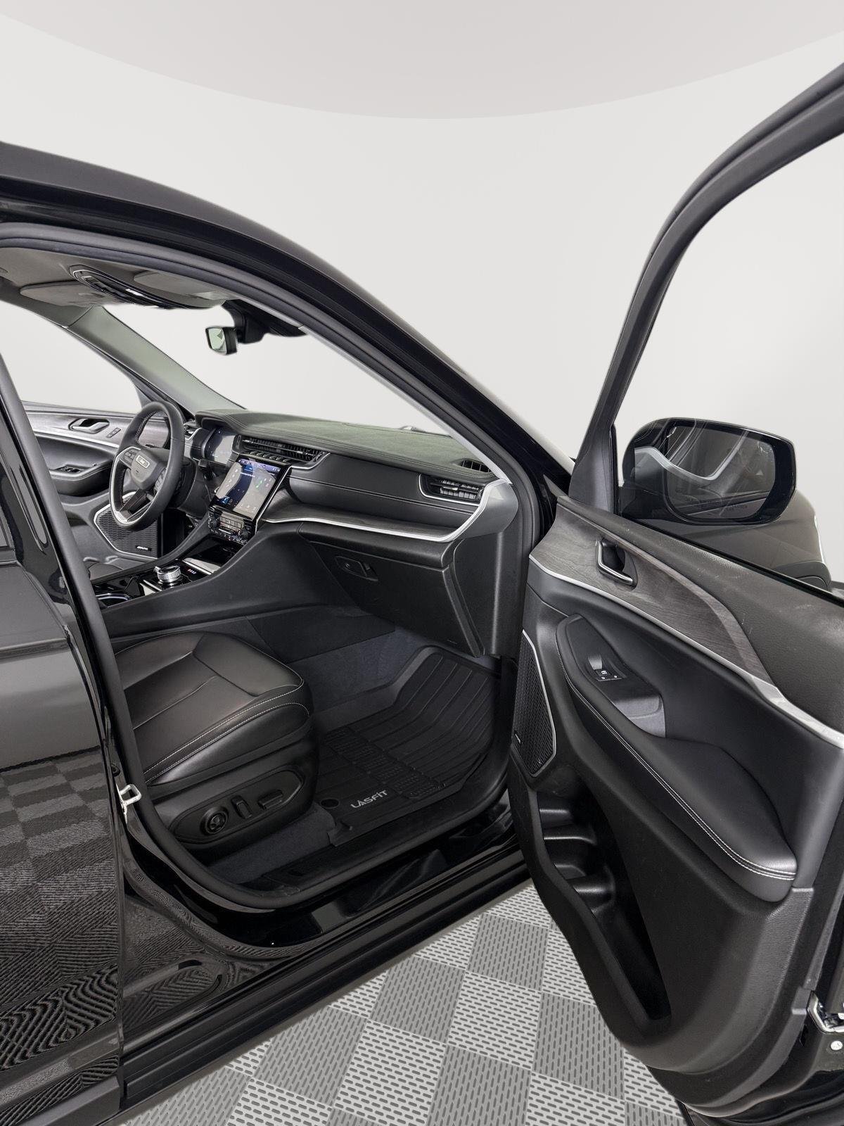 2023 Jeep Grand Cherokee L Limited - Photo 18