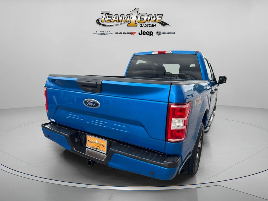 Used 2020 Blue Metallic Ford XL image 10