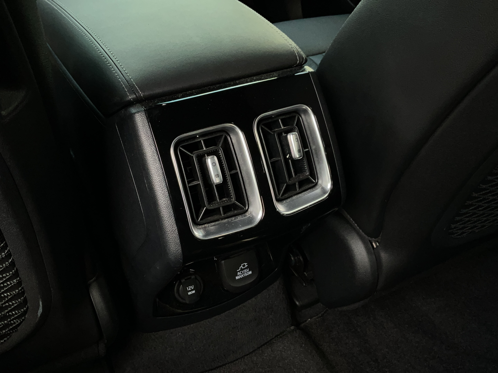 Used 2024 Black Kia X-Pro SX Prestige image 33