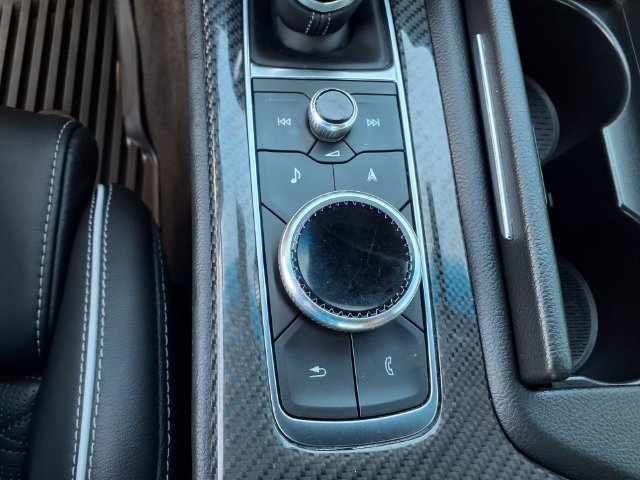 Used 2024 White Cadillac V-Series image 14