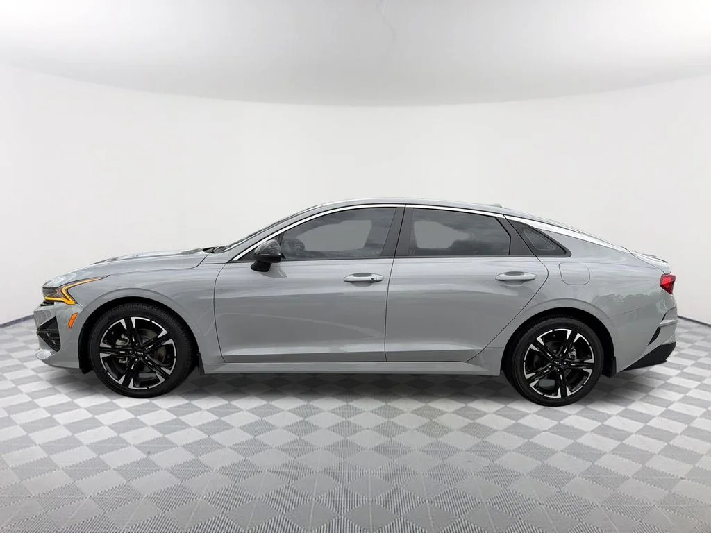 Used 2023 Gray Kia GT-Line image 8