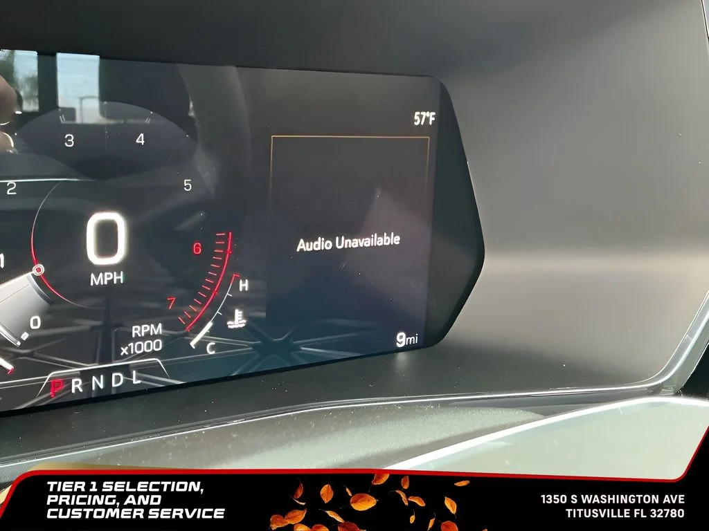 New 2026 Summit White GMC Elevation image 29