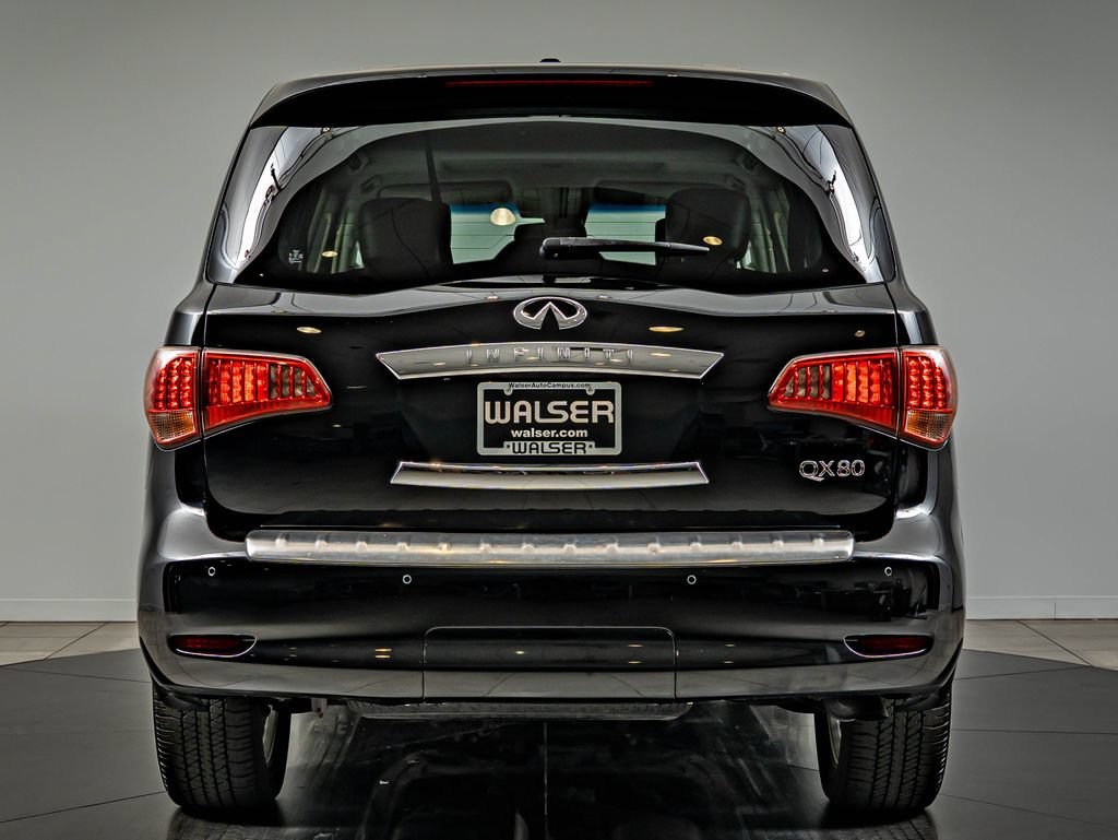 Used 2017 Black Obsidian INFINITI  image 6