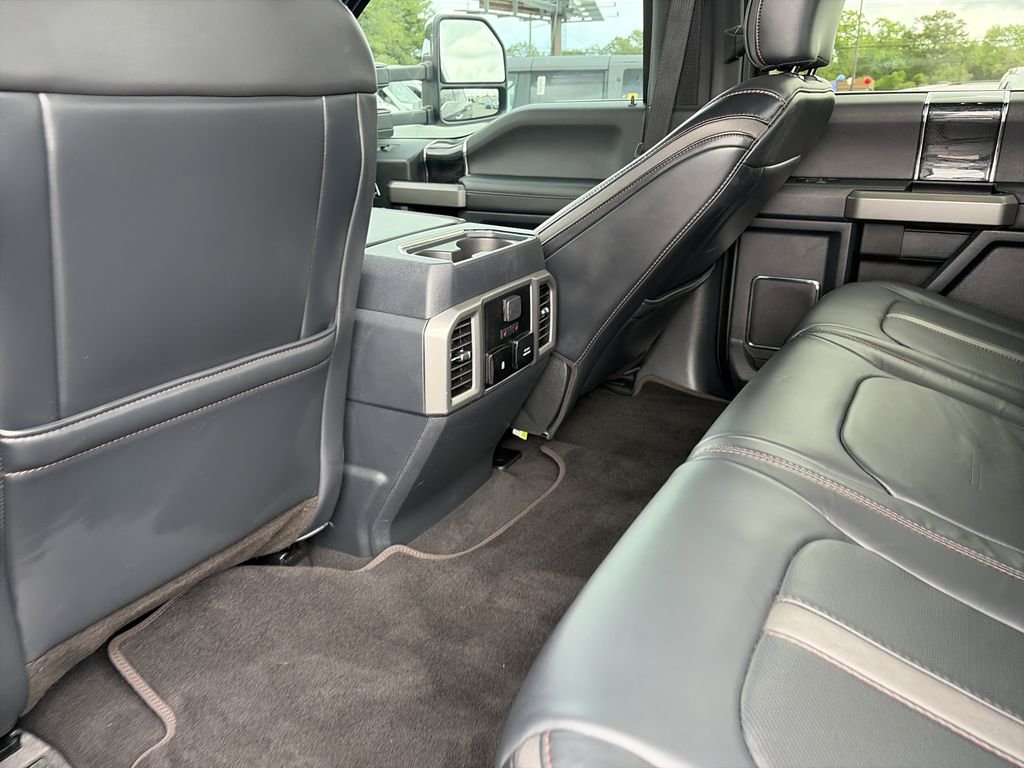 Used 2022 Gray Ford Platinum image 31