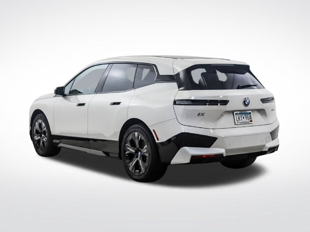 Certified Used 2024 White Metallic BMW xDrive50 image 2