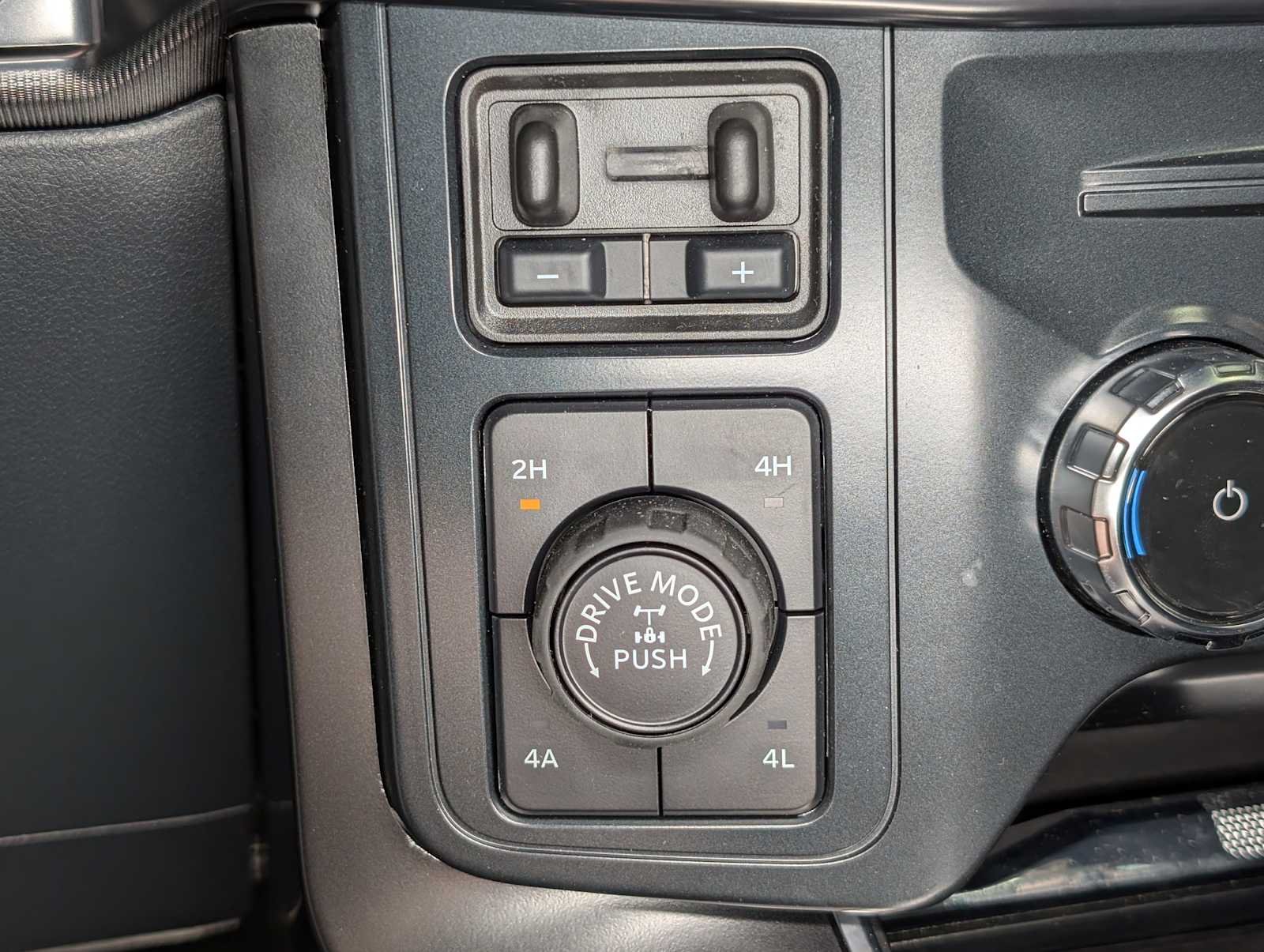 Used 2026 Shelter Green Ford Raptor image 37