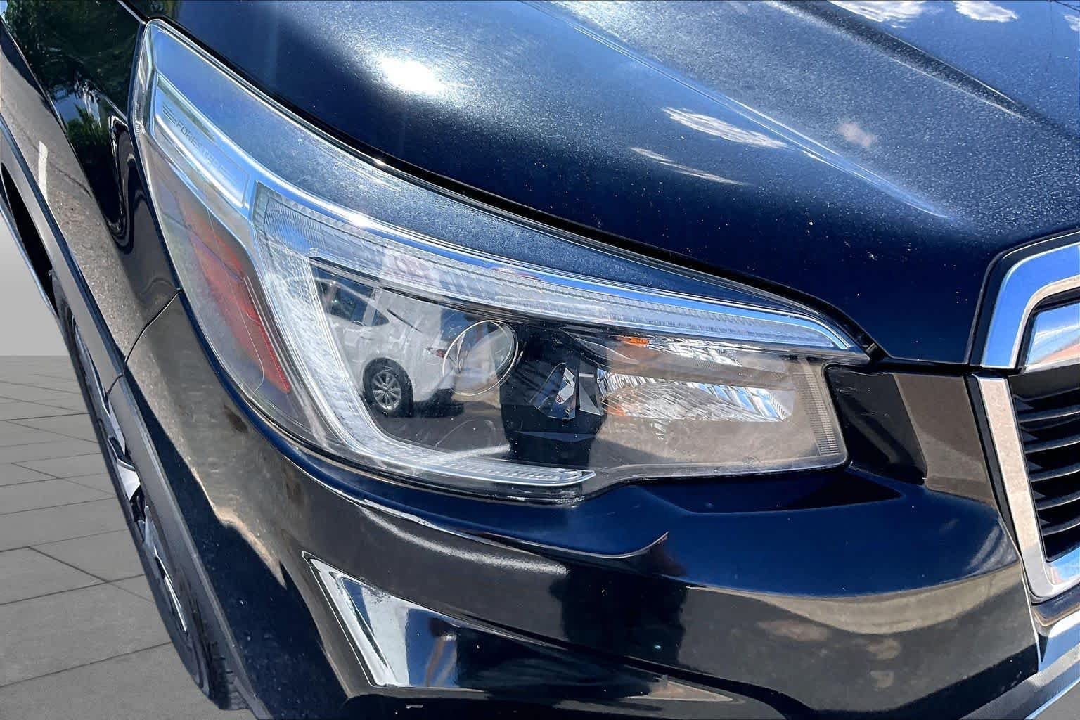 Used 2021 Crystal Black Silica Subaru Touring image 24