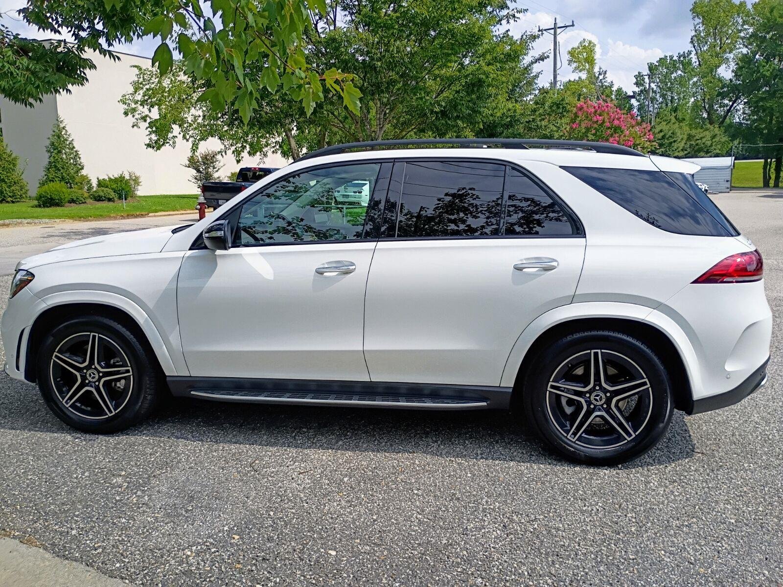 Used 2022 Polar White Mercedes-Benz GLE 450 image 3
