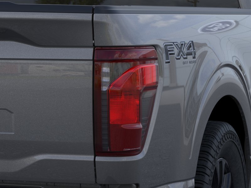 New 2026 Carbonized Gray Metallic Ford XLT image 21