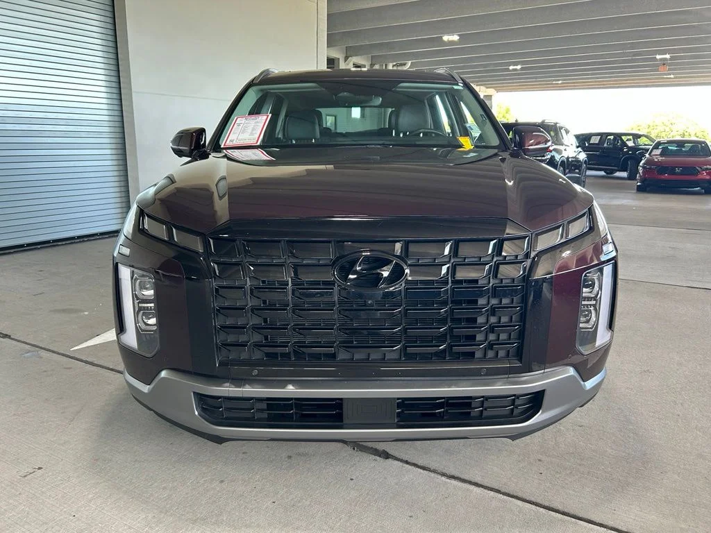 Used 2024 Sierra Burgundy Hyundai Limited image 8