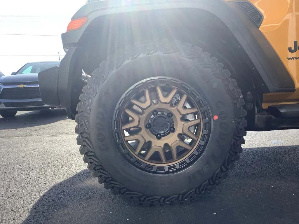 New 2026 Goldilocks Exterior Paint Jeep Sport image 23