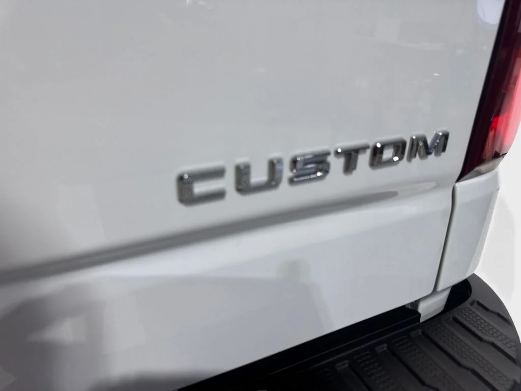 Used 2024 White Chevrolet Custom Trail Boss image 25
