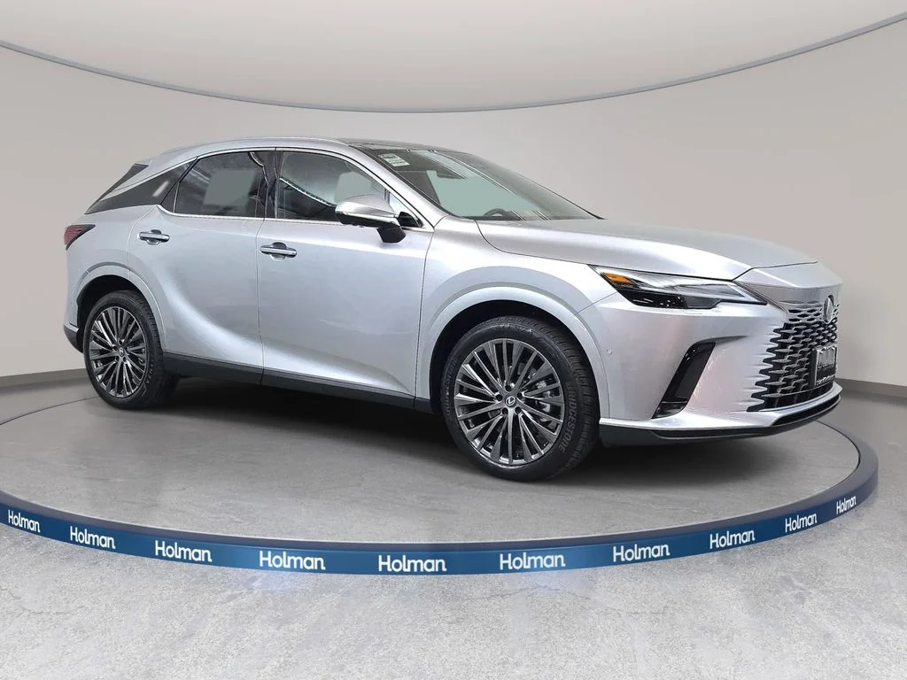 New 2026 Silver Lexus 350h Luxury image 3