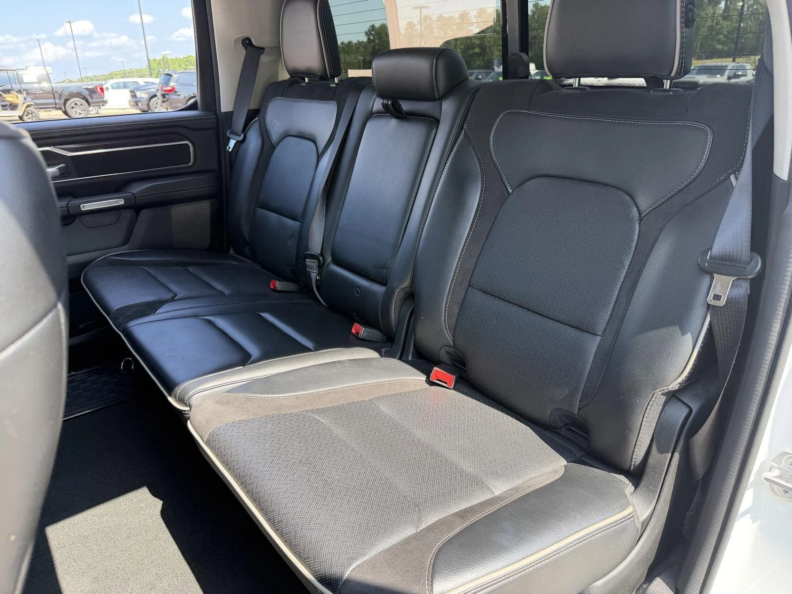 Used 2022 Bright White Clearcoat Ram Laramie image 18