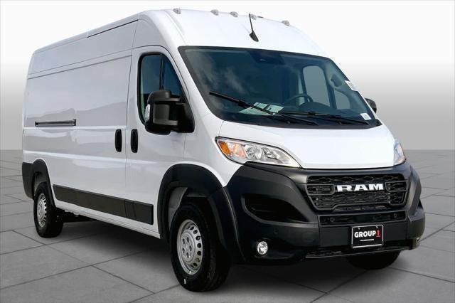 New 2026 Bright White Clear-Coat Exterior Paint RAM Tradesman image 2