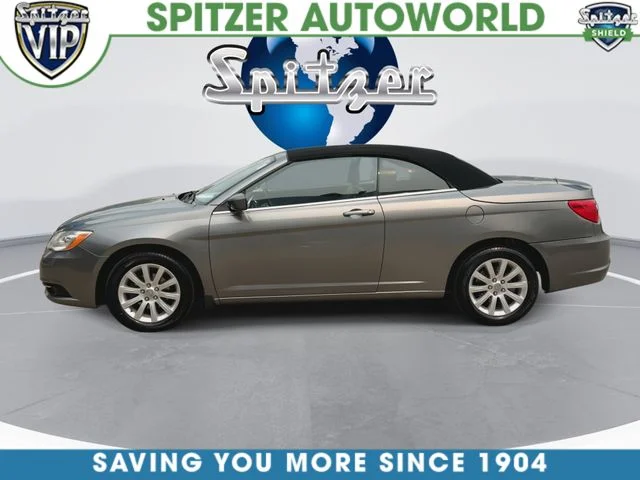 Used 2012 Gray Chrysler Touring image 6