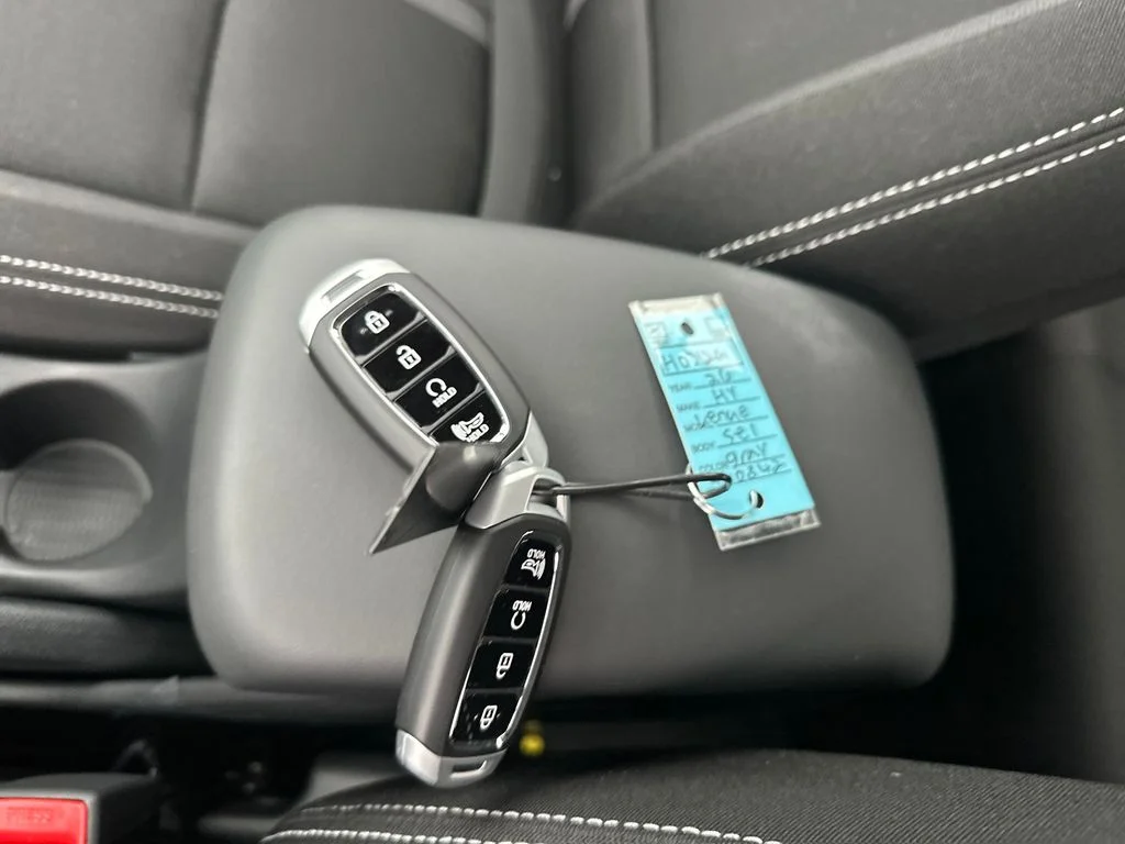 Used 2026 Ecotronic Gray Hyundai SEL image 20