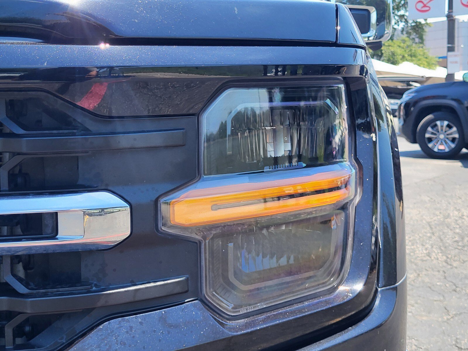 Used 2024 Black Ford XLT image 10