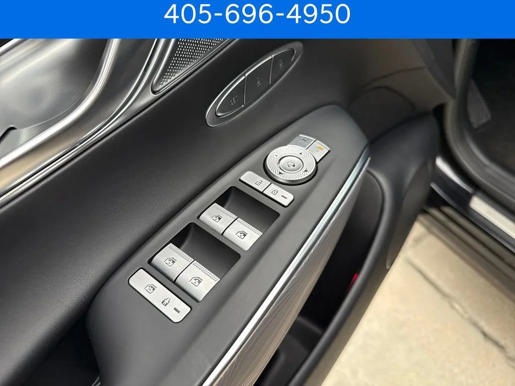 Certified Pre-Owned 2023 Genesis GV70 2.5T