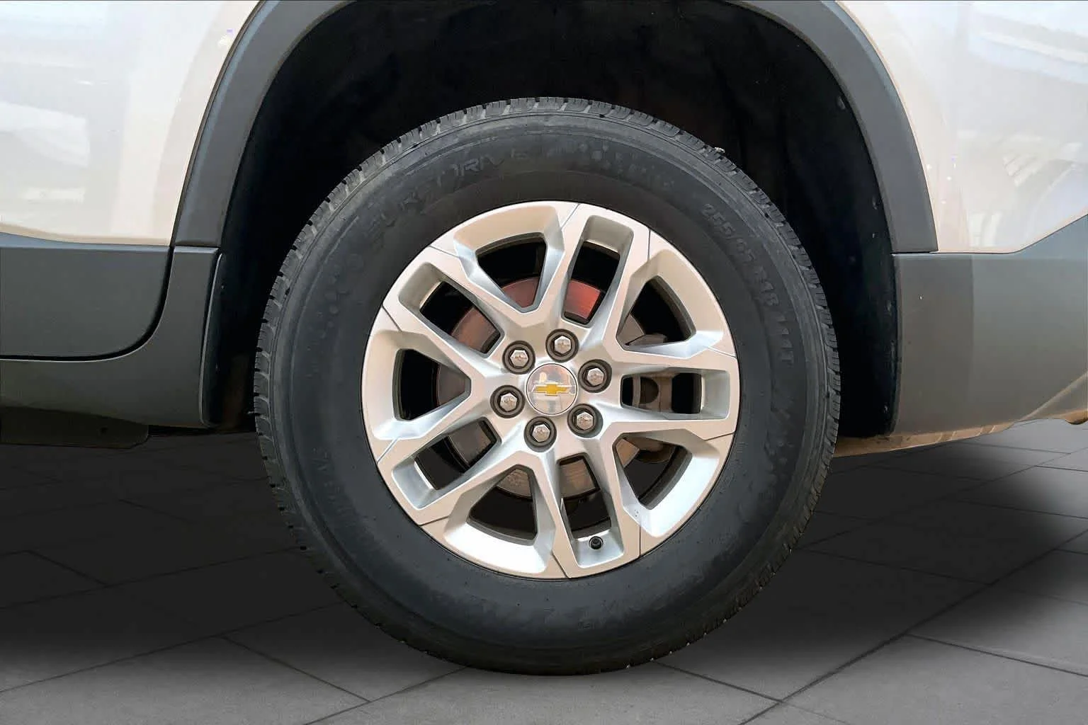Used 2020 Silver Ice Metallic Chevrolet LS image 11