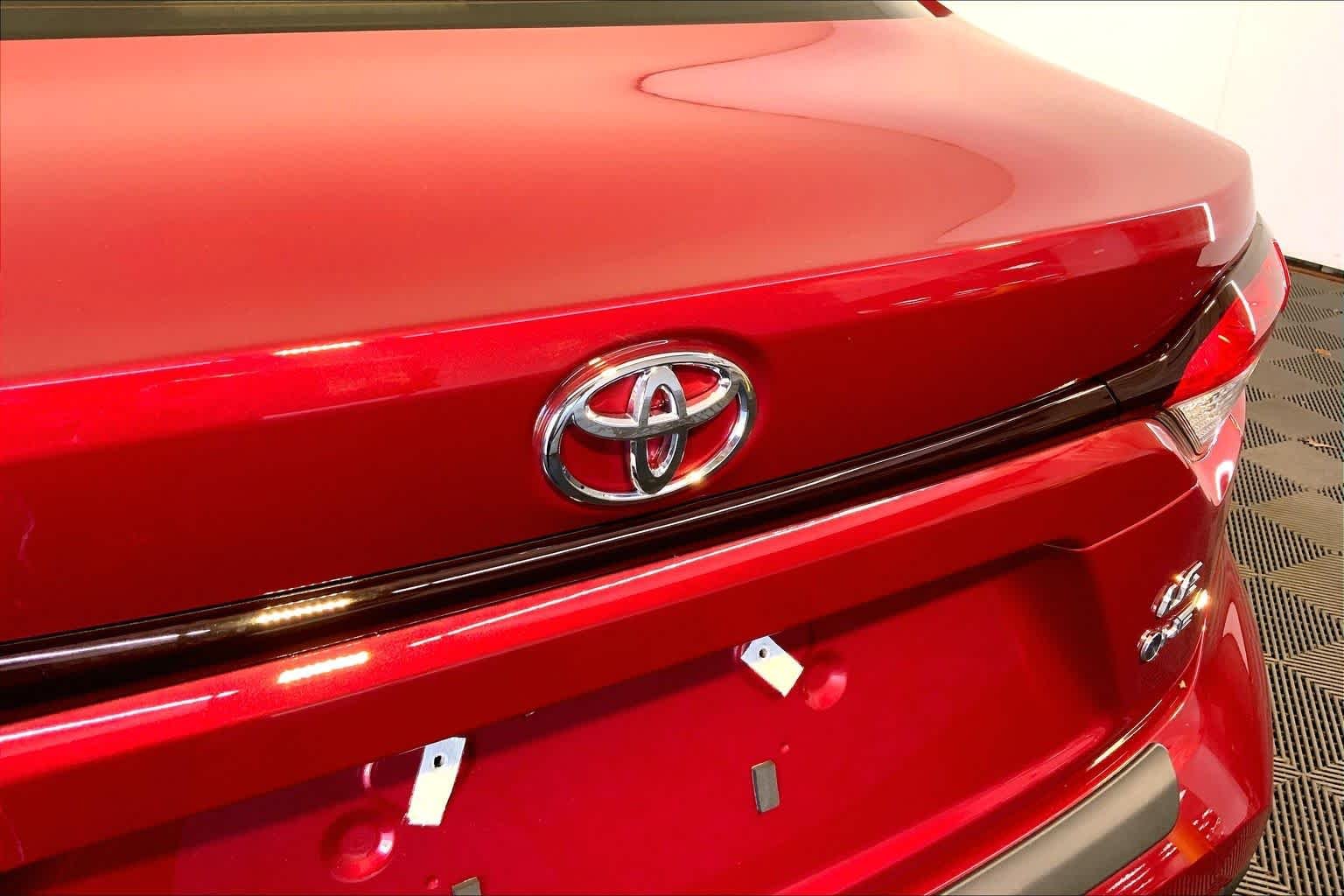 Used 2026 Ruby Flare Pearl Toyota Hybrid LE image 33