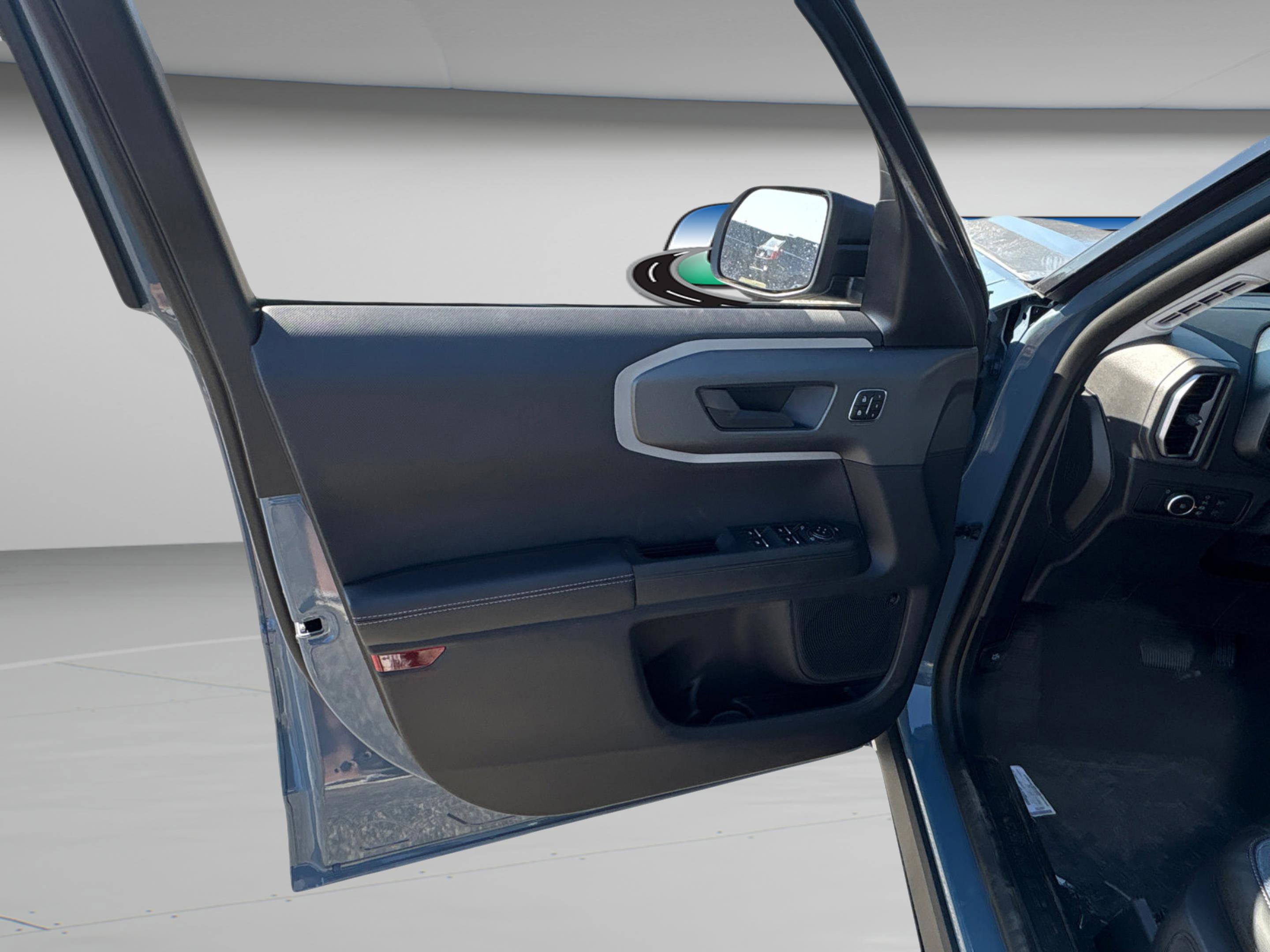 New 2026 Azure Gray Metallic Tri-Coat Ford Outer Banks® image 17