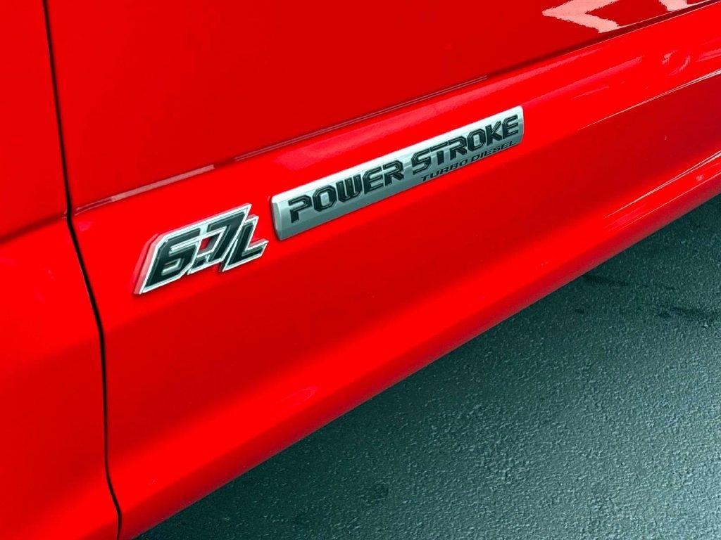 Used 2022 Red Ford Lariat image 12