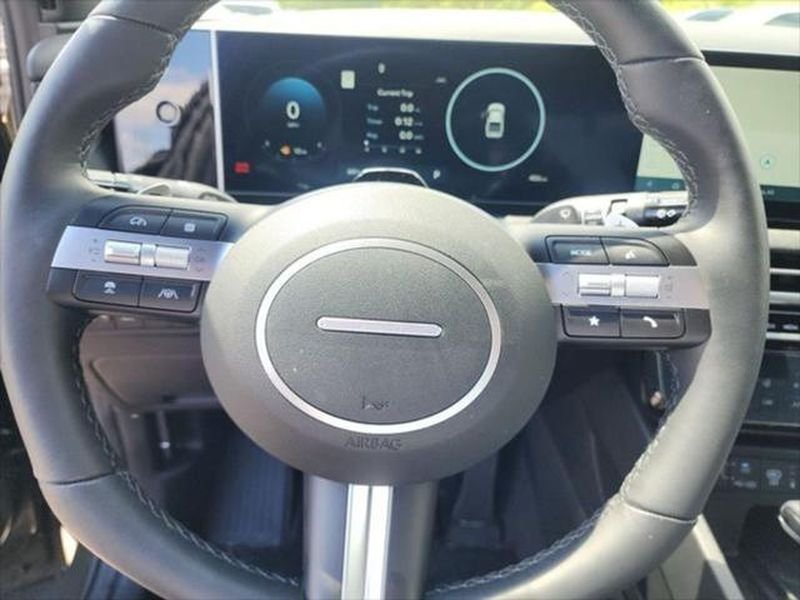 Certified Used 2025 Rockwood Green Hyundai Limited image 13