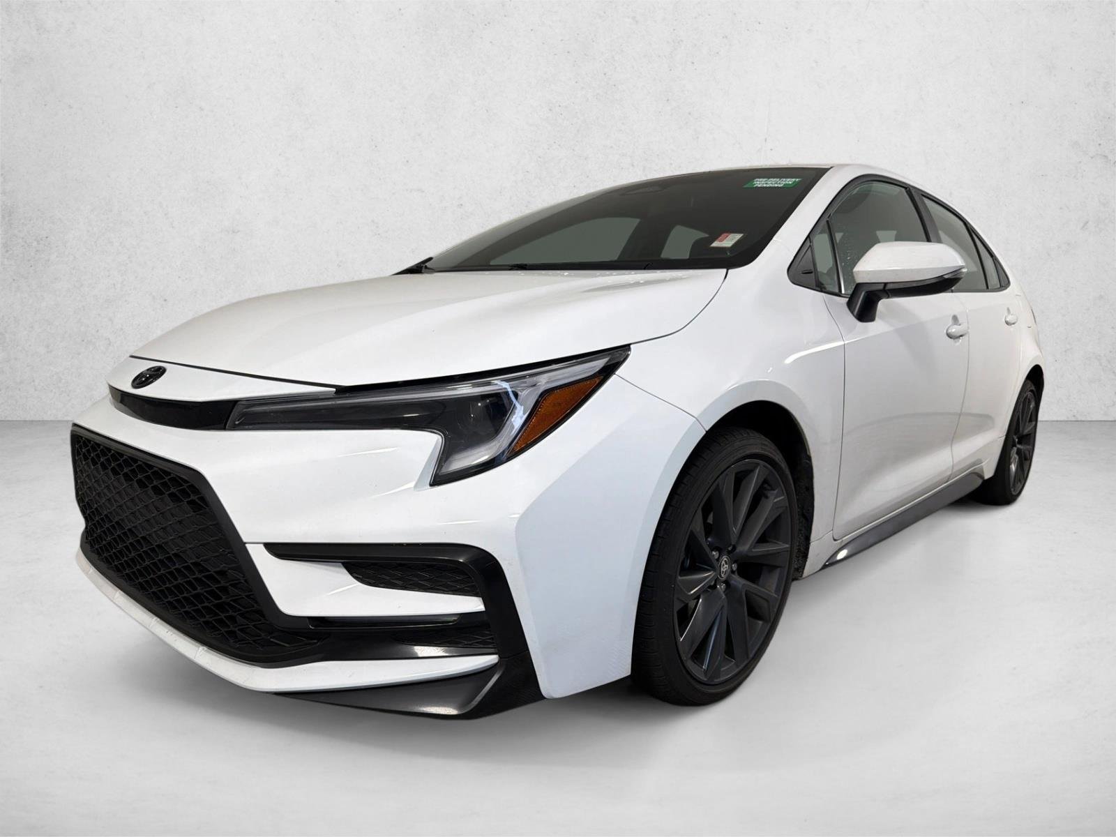 Used 2026  Toyota SE image 7