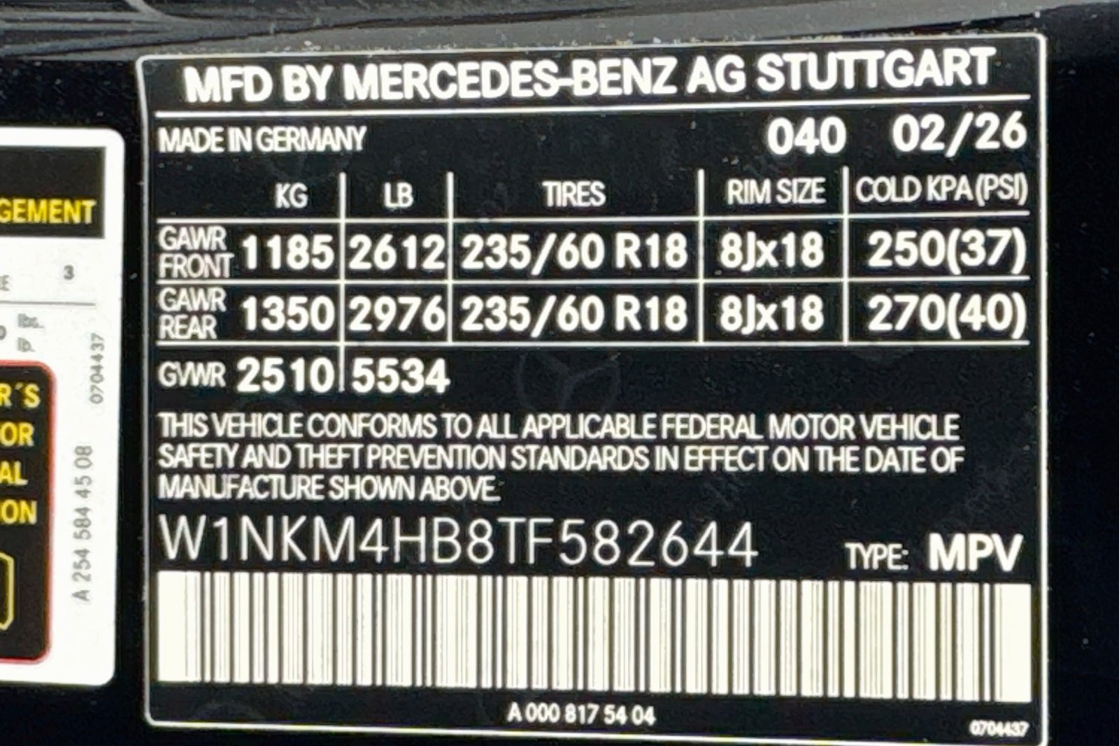 New 2026 Black Mercedes-Benz GLC 300 image 29