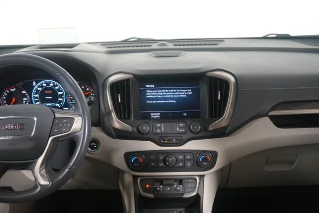 Used 2022 Summit White GMC Denali image 25