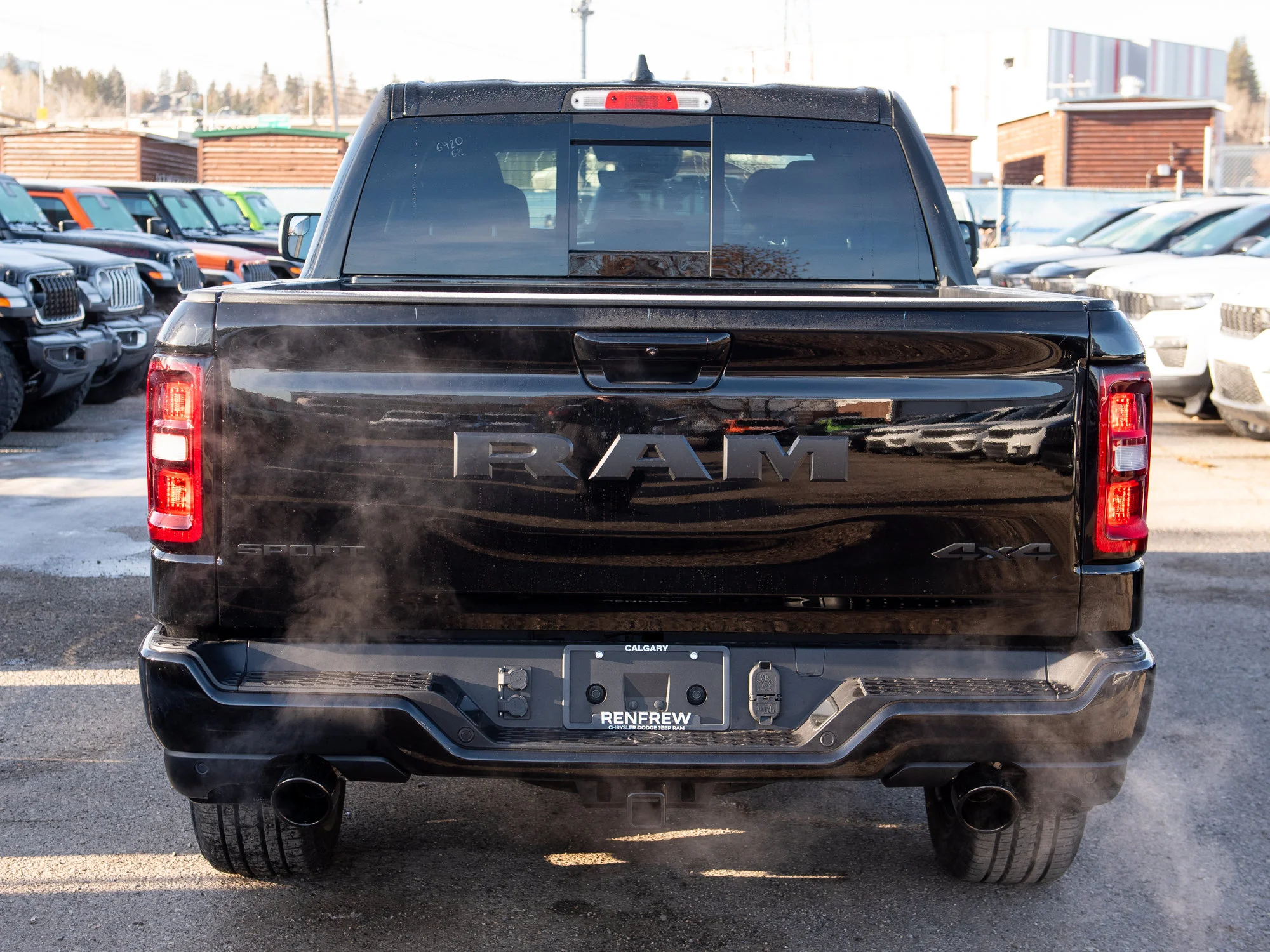 Used 2026 Black RAM Sport* Crew Cab 4x4, Heated Seats/Wheel, 12 Inch Screen, Nav, Twin Turbo image 4
