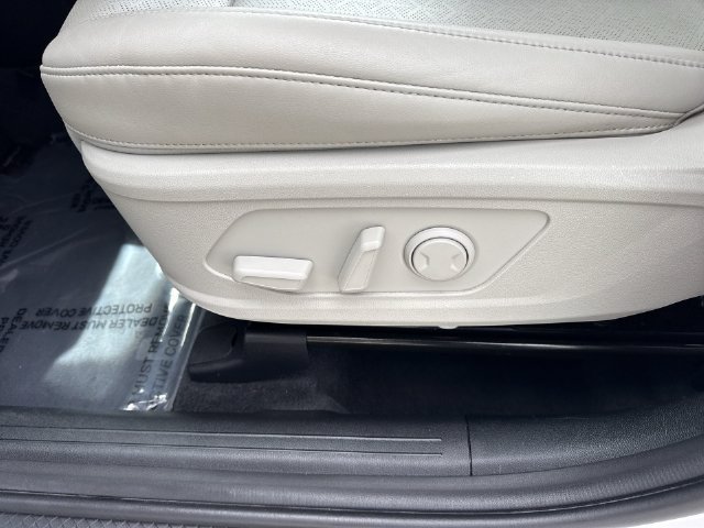 2022 Kia Sorento EX - Photo 12