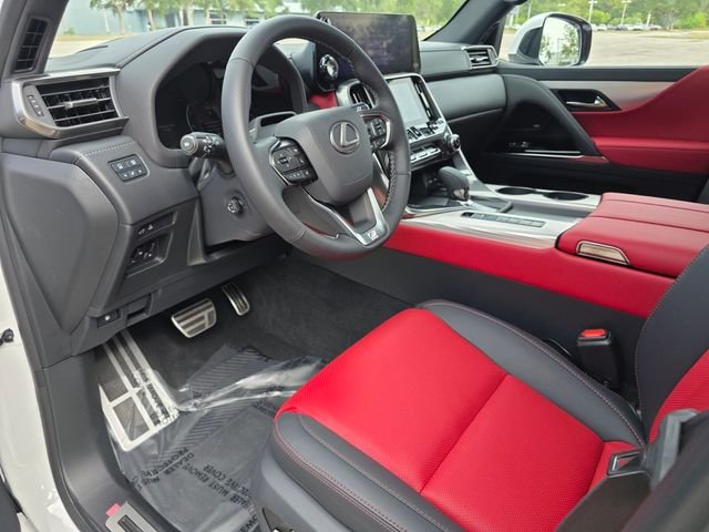 2025 Lexus LX 700h F-Sport - Photo 25