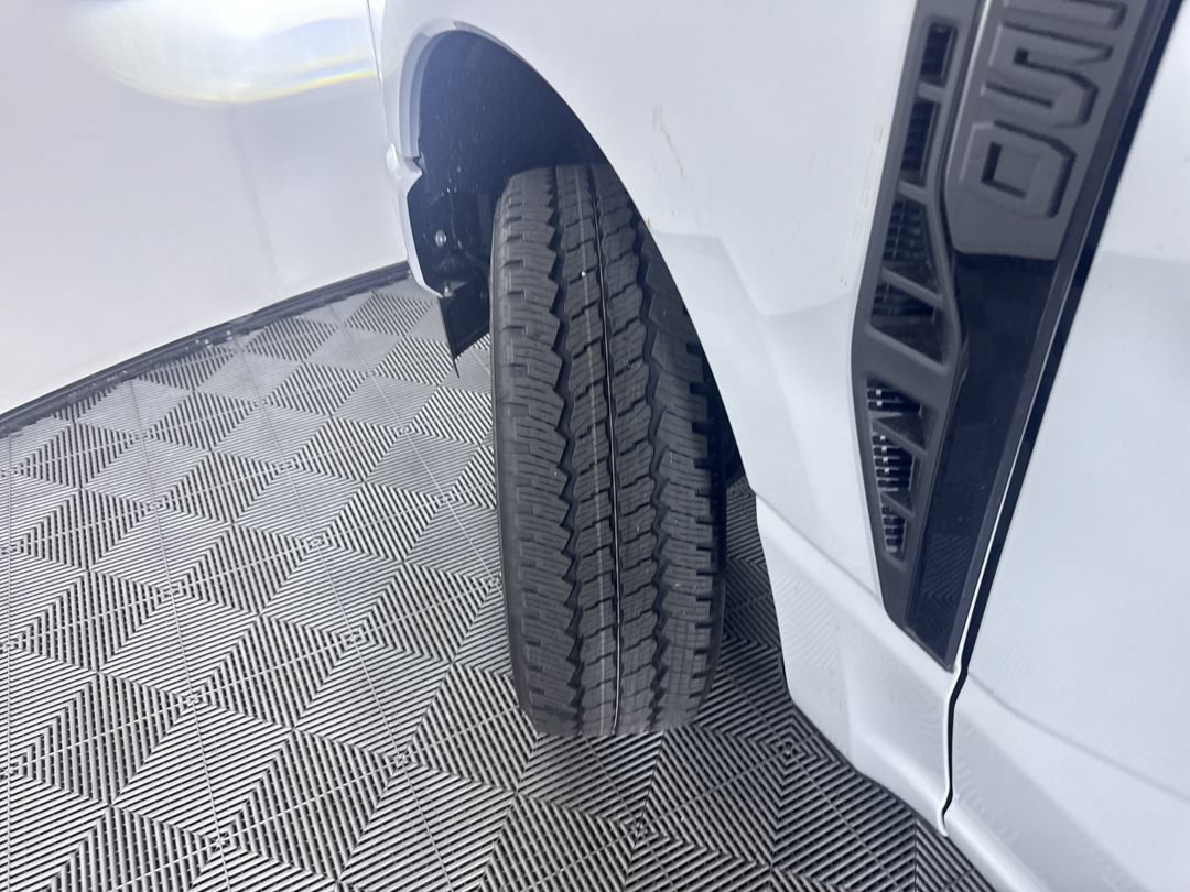 New 2026 Avalanche Ford Platinum image 28